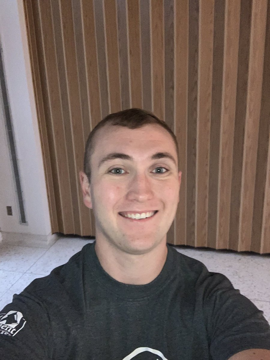 MsideBUSN's tweet photo. Hey Mside! I am Mason Hahne. I am a Senior business major, and I am taking over the Business Department page for Into The Streets today! #IntoTheStreets #MsideTakeover https://t.co/y4Fv3xedsR