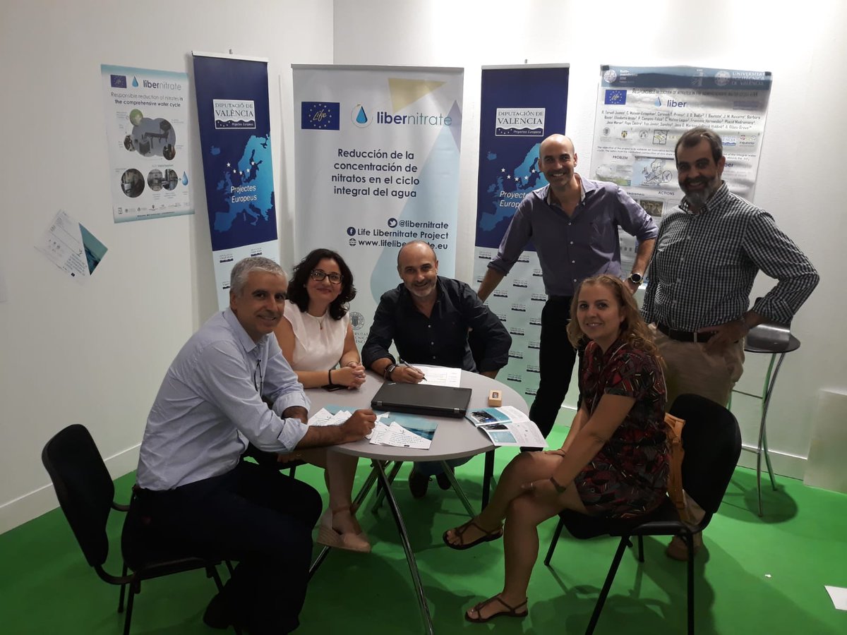libernitrate's tweet photo. 2° día de Ecofira 2019 @libernitrate con Aguas de Valencia @GlobalOmnium y Diputación de Valencia @Europa_DIVAL @dipvalencia https://t.co/hBPLHYbDKF