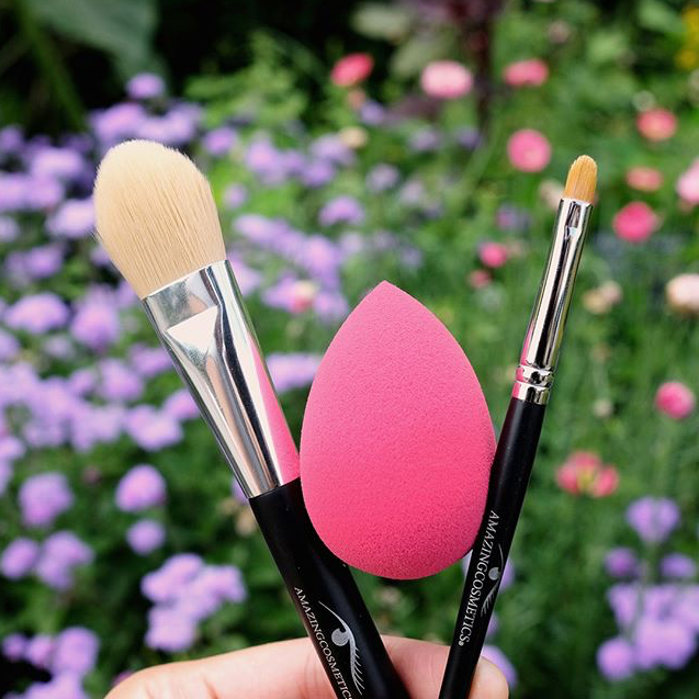 AmazingCosmetics UK tweet media