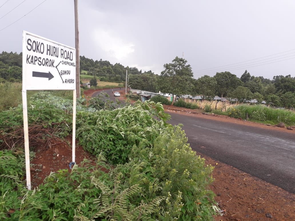 GDUDelivery's tweet photo. The project that is funded by the National Government of Kenya through the Kenya Rural Roads Authority (KERRA) involves the upgrading of the 30-KM road to bitumen standards. #GoKDelivers ^LC https://t.co/0N4ZferT84