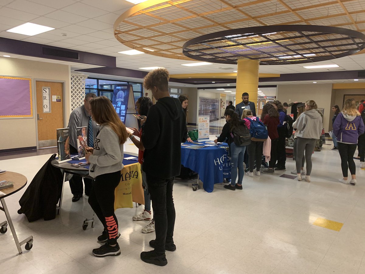 AHS students connecting with college representatives and learning about admission criteria during the first session in our Mini College Fair Series!#RAMSpride