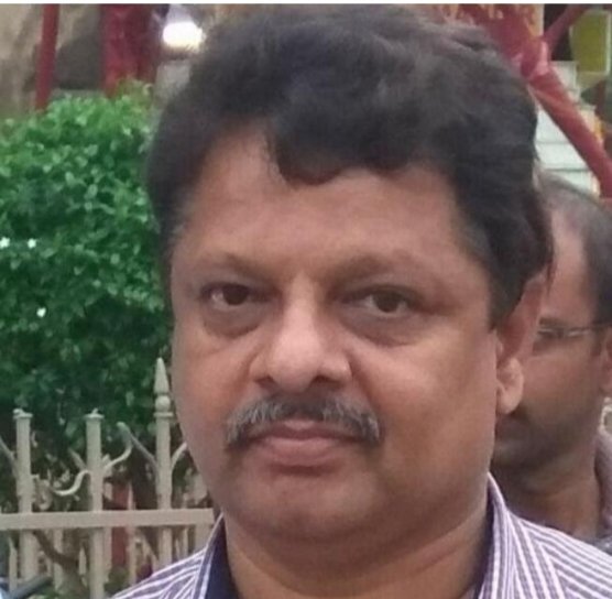 A scientist with the #NationalRemoteSensingCentre (NRSC) of the #IndianSpaceResearchOrganisation (ISRO) was Tuesday found dead in his apartment in Hyderabad,
Police said the man, identified as 56-year-old #SSureshKumar, was allegedly killed by unknown persons at his flat .