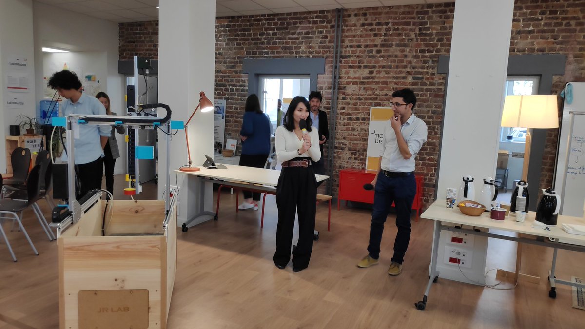 ofqj_france's tweet photo. Début du parcours innovation pédagogique pour nos participants au @lab110bis #OFQJFrance #RIS2019 #InnovationSociale https://t.co/fKv9SBNb4U