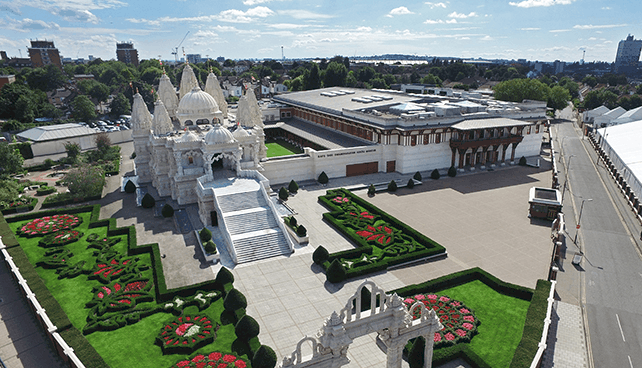 designedtours1's tweet photo. Holy Tip! Here are the best Religious Places to visit in London https://t.co/oIDkMcdDiV https://t.co/VEDSE1a7SF