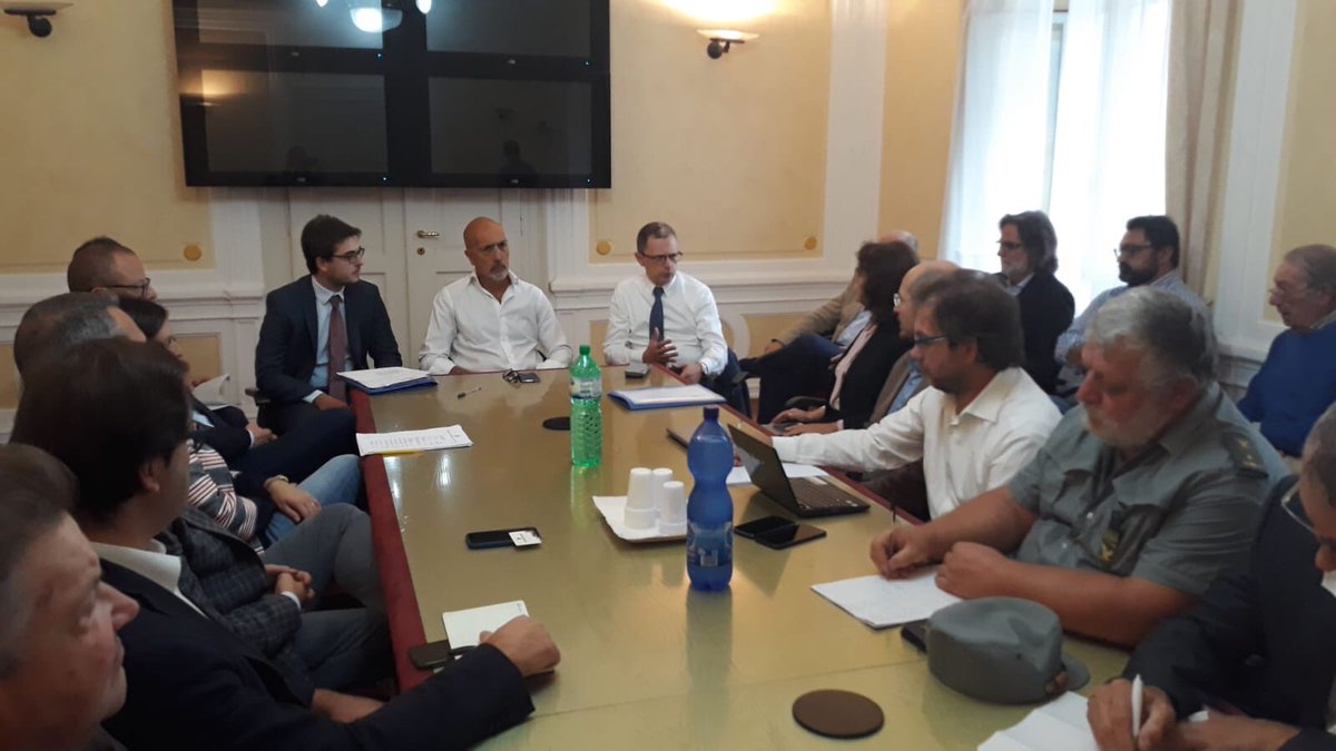 Nella mattinata odiera si è tenuta un'importante riunione in #Prefettura di #Gorizia sul tema dei danni causati dal #cinghiale. Questione non più limitata all'agricoltura ma anche come problematica afferente alla #sicurezza, #ordinepubblico, #sanità