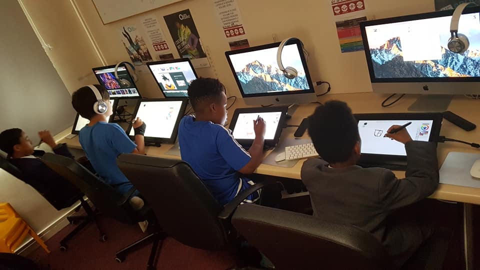 Aston 614 tweet media