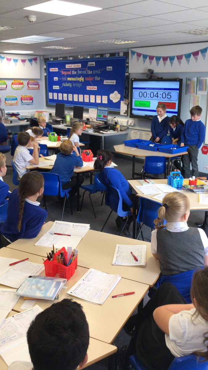 AcklamWhin's tweet photo. Class 10 are investigating how chocolate melts in different temperatures of water #deliciousscience https://t.co/dXwEc3kxyE