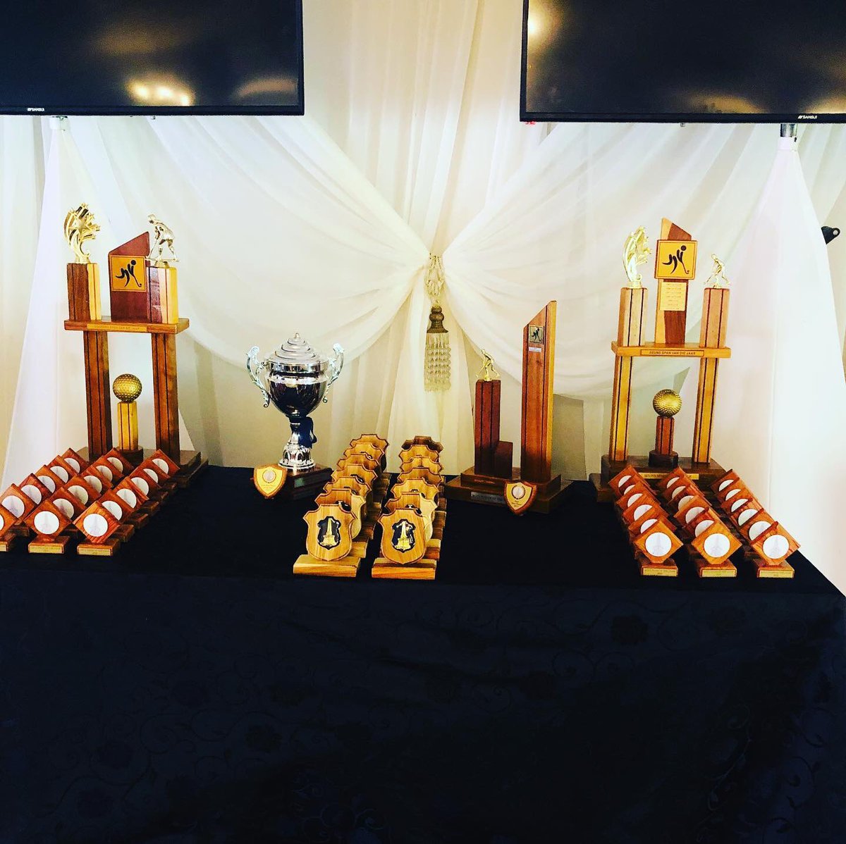 Prize Giving tonight!!! Remember your ticket <a href="/mount/">ben</a>.usambara #monnashockey