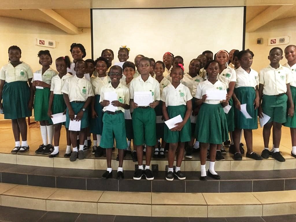 officialicsgh's tweet photo. Meet our Primary School #Prefects at the #Kumasi campus for the 2019/2020 academic year.
#Congratulations!!!
We look forward to a very successful year of your #leadership!
#Democracy #StudentLeadership #TheICSExperience #ICSGhana #Ghana https://t.co/yZTM1mZGSy