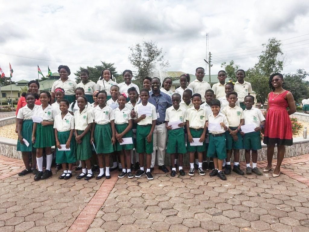 officialicsgh's tweet photo. Meet our Primary School #Prefects at the #Kumasi campus for the 2019/2020 academic year.
#Congratulations!!!
We look forward to a very successful year of your #leadership!
#Democracy #StudentLeadership #TheICSExperience #ICSGhana #Ghana https://t.co/yZTM1mZGSy