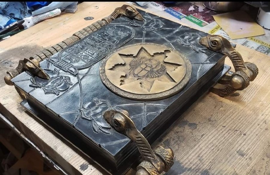 propstohistory's tweet photo. All done. Book of the Dead from The Mummy (1999) #maker #makerspace #themummy #brendanfraser #rachelweiss #propmaking #prop #therpf #propreplicas #screenused #replicapropforum #realparts #youtube #contentcreator #hamunaptra #imhotep https://t.co/arK3Hq54zT