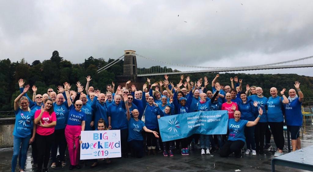 Orgulloses de pertànyer a la familia de pelons del Regne Unit, <a href="/AlopeciaUK/">Alopecia UK</a> thank you so much for all!! 💙
#alopecia #alopeciaawareness #september #bellassinbello #baldisbeautiful #baldies #pelonasmolonas