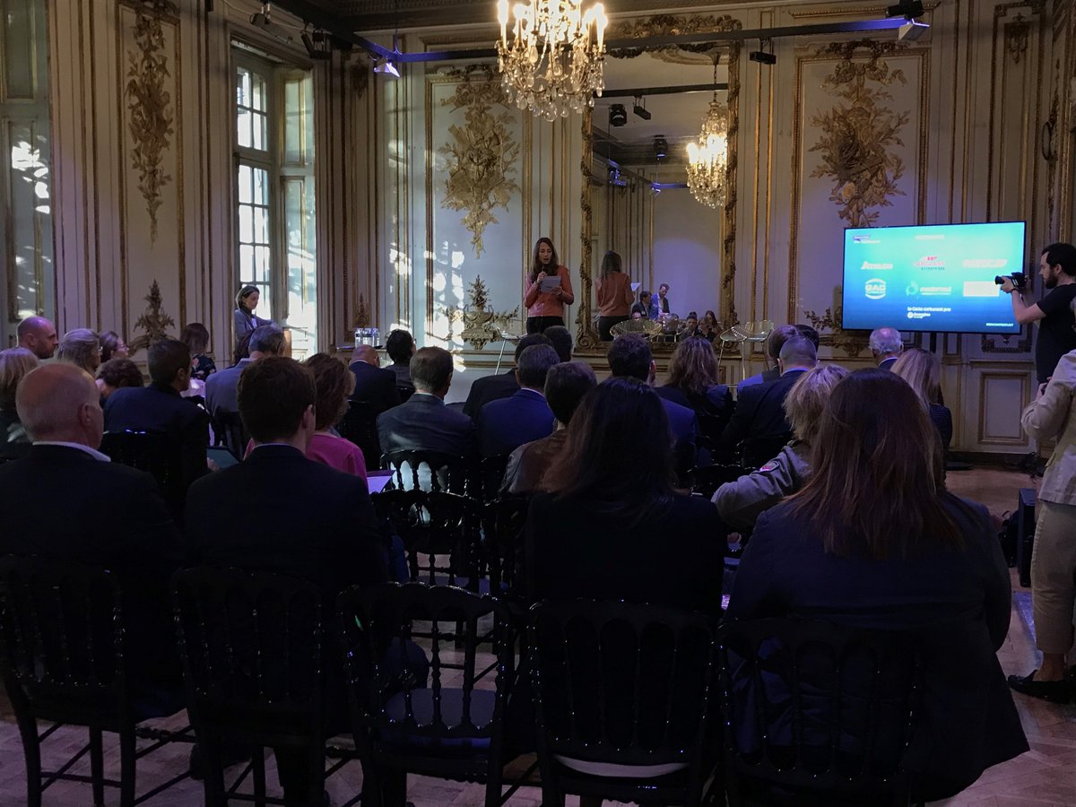 Decision_achats's tweet photo. En direct de la 8e édition des Rencontres du Fleet management, organisée par la rédaction de Décision Achats.

C'est parti pour la première business case de la journée 😁

#rencontresfleet
#fleetmanagement https://t.co/5B3GiYOYwB
