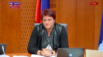 View image on Twitter