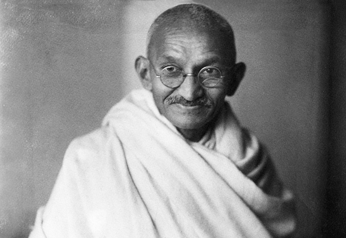 NobelPrize's tweet photo. "There are many causes that I am prepared to die for but no causes that I am prepared to kill for."

Remembering Mahatma Gandhi on what would have been his 150th birthday. Gandhi was nominated for the #NobelPeacePrize on 12 occasions.
Read more: https://t.co/Q3cniIiZG9
#Gandhi150 https://t.co/Md8J1UxHJF