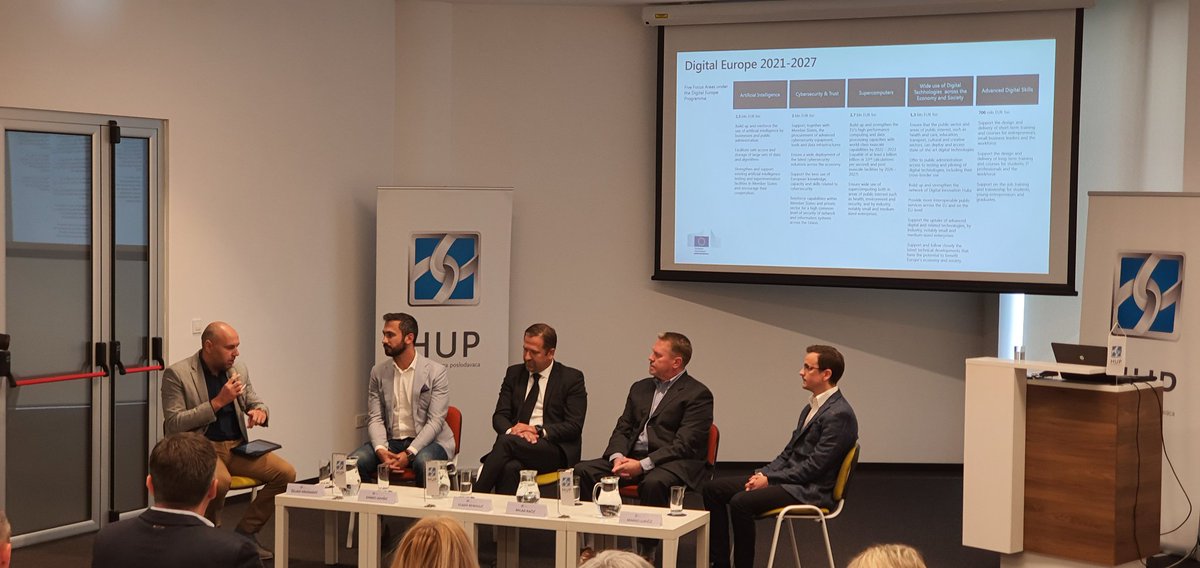 nephoshr's tweet photo. Predstavljanje potencijala umjetne inteligencije za Hrvatsku @HUP_hr Uskoro i slični događaji s temama #IoT i #blockchain https://t.co/ekxI47MWiT