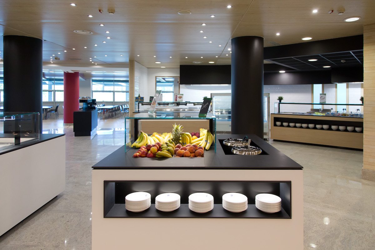 PPANthebrief's tweet photo. #ristorazione
#Pedevilla è il partner del nuovo ristorante del @CampusBioMedico di #Roma Riorganizzazione degli #spazi e gestione dei flussi in un ambiente di 720 mq che ospiterà circa 800 #studenti al giorno.

Per saperne di più, leggi #thebrief ⤵️
https://t.co/jOO4B7SGho https://t.co/8kRHvnxVUt