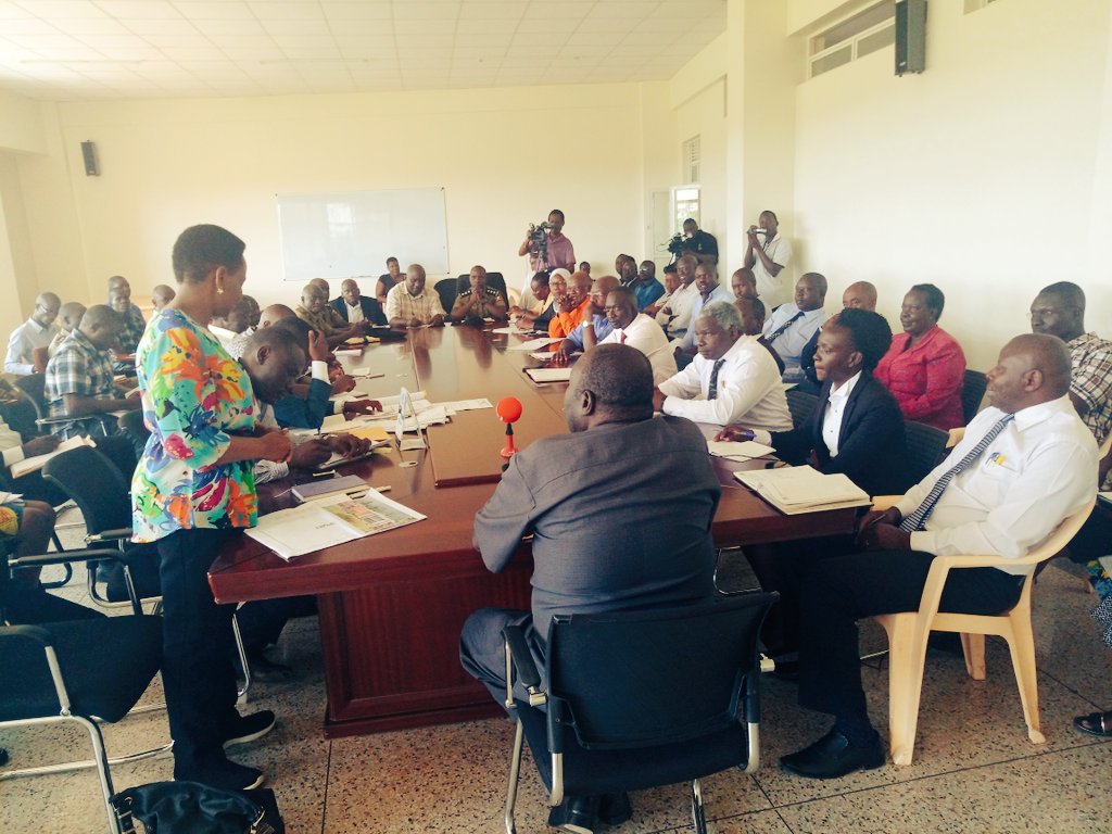 AntiGraft_SH's tweet photo. After a successful investigative interaction with the residents of Moroto, today the team moves to Teso region.
Here, we have started with an interactive session with the Soroti University management led by the VC Prof. Ikoja Odongo.
#ReportCorruption
#CallTollFree 0800202500 https://t.co/2hRw3FlZjT