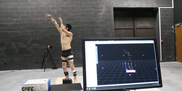 FranceUniv's tweet photo. Université - Recherche. Comment le Technosport Aix-Marseille Université sert l'innovation sportive. 
TechnoSport AMU étudie les athlètes et leurs équipements pour permettre d'améliorer la performance.
#paris2024 @Paris2024 @univamu @LaTribune @Decathlon  
https://t.co/vkpvgYQ5nq https://t.co/i5RgmpOg3d