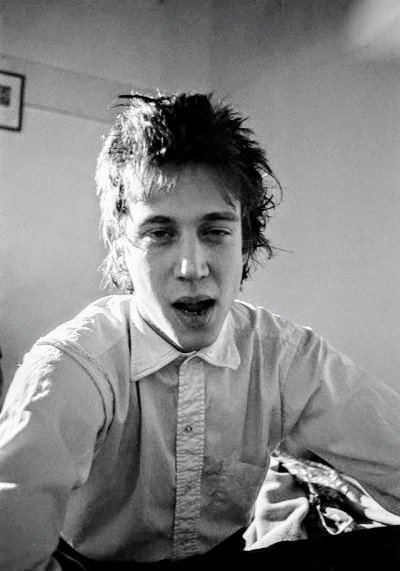 Happy Birthday to former Television bass player Richard Hell, born on this day in Lexington, Kentucky in 1949.   