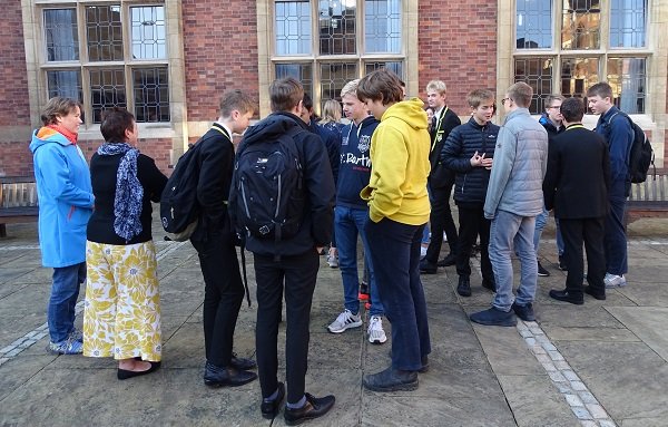 stockportgs's tweet photo. The #German Exchange trip came to a conclusion this morning as our visitors said goodbye to their host families before heading to @manairport.
We hope they had a great trip and our pupils are looking forward to the return journey later in the academic year.
#sgslanguages https://t.co/dmGlPmDkN2