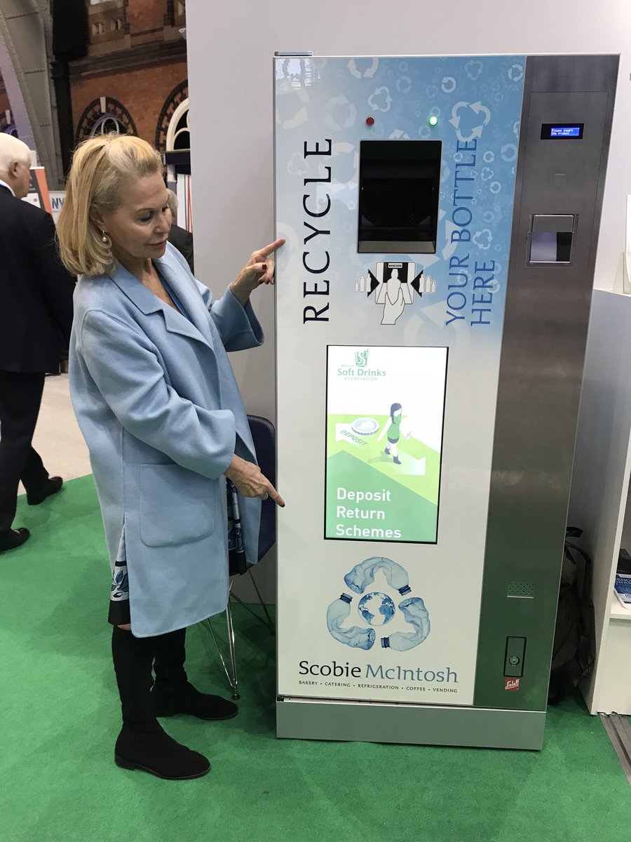 janetevansRBKC's tweet image. Councillor Janet loves this #RecycleMachine that I saw @ConservativeConference You pop your bottle in &amp;amp; get 10p credit back. #GreatIncentive #FightingPlasticPollution #KeepsYoungPeopleBusy #Cleaner #Greener @sofmcveigh @carriesymonds @cordeliaevans @CemKemahli  @BritSoftDrinks