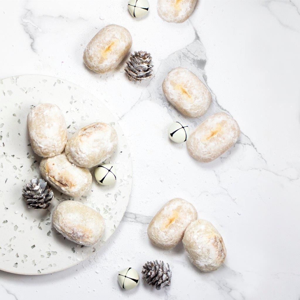 #PastelesDeYema Hechos a mano, uno a uno. Cada pastel refleja las manos que lo han elaborado, el momento en que se creó, la esencia de la mujer que lo hizo... por eso cada uno es ÚNICO. #FelizMiércoles