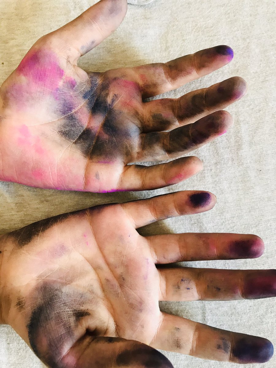 AditiGanju's tweet photo. To create something beautiful, you need to roll up your sleeves and get your hands dirty #lessonsfromachild https://t.co/9wIVsOEVJv