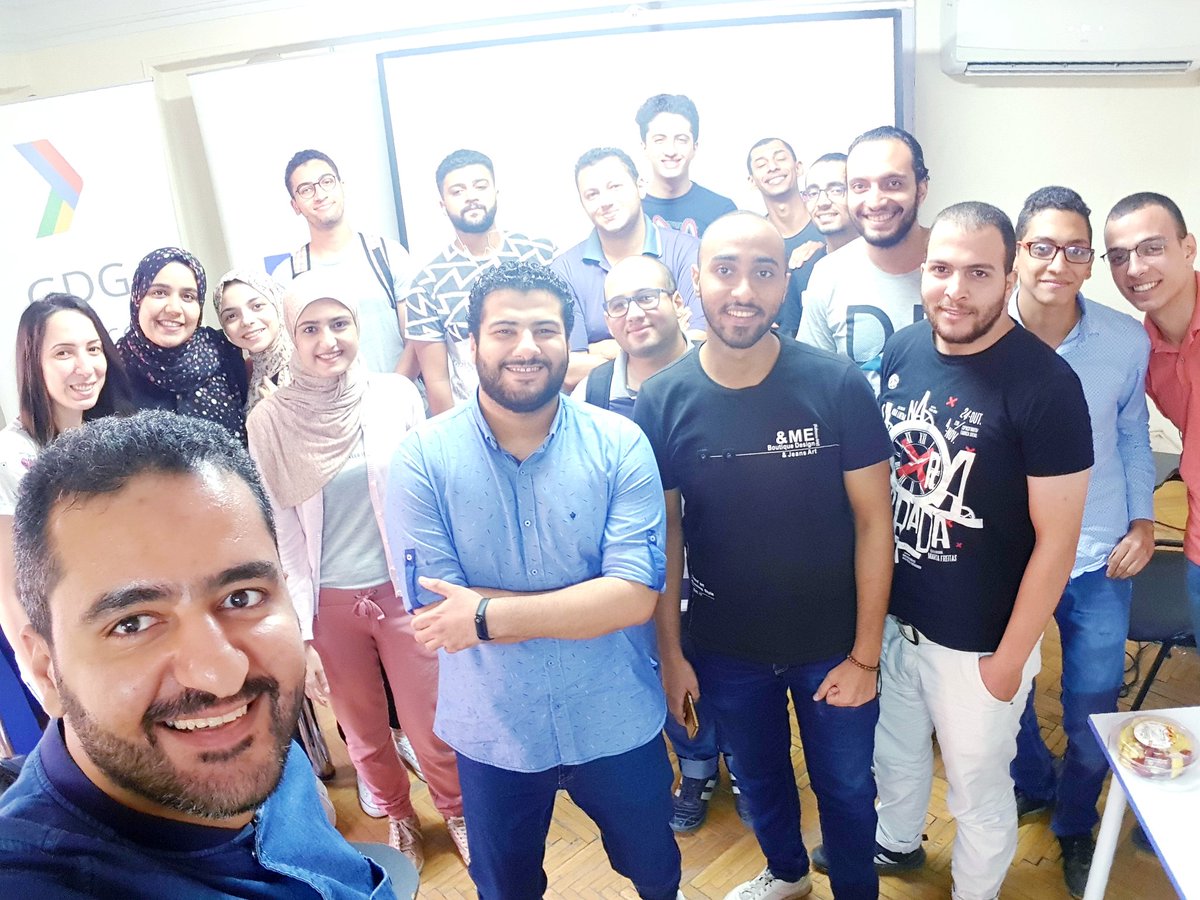 WTMCairo's tweet image. It&apos;s time to connect our #Flutter app to the internet 👩‍💻👨‍💻
Completing our bootcamp journey with our speaker and @FlutterEgypt organizer Eng. @Yahia_Agwa 🙌
Thanks to our facilitators @BeshoyMelika @Karim2005510 @MahmoudAlaadev 🙌
#FlutterBootcamp #StudyJamsMENA #WomenTechmakers