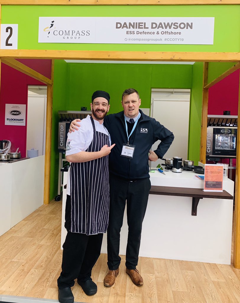compassgroupuk's tweet photo. Three first-time competitors getting ready for #CompassApprenticeChefoftheYear 
Good luck to all our finalists today 🤞🏼
@RestaurantShow #CCOTY19 #TRS2019 #TeamCompass #WomenInFood https://t.co/WnQ4QMFVPx