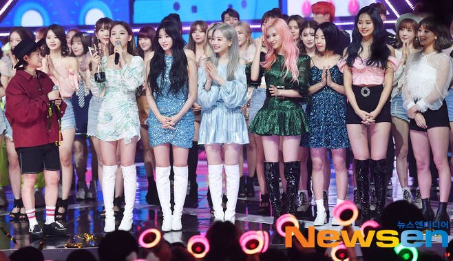 Imagini pentru twice feel special first win