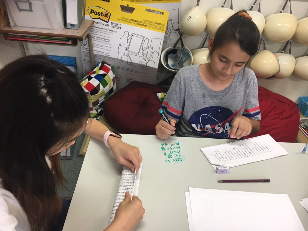 Hirasensei's tweet image. G5 JNL class-We had a great discussion about “WHY do we learn kanji?” It is not because they were told to do so, but they all have own reasons and purpose. #yislearning #pypjapanese #ibjapanese #kanjilearning