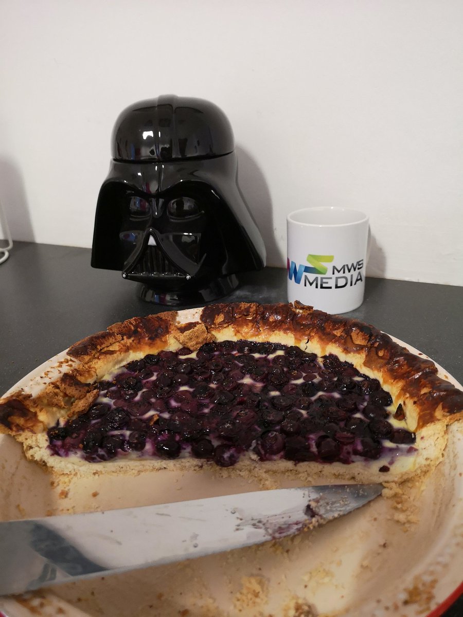 As always, when we're in the #studio there is #cake (or in this case a bluebery and creme patissiere Tarte) Thank you <a href="/ElseAndTheTruth/">get it together laura</a> #geniusbaker #delicious