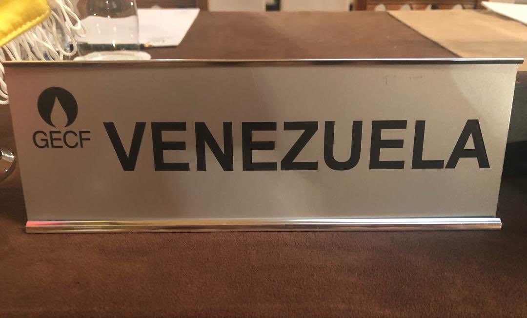 MQuevedoF's tweet photo. Llegamos a Moscú, capital de la Federación de Rusia, para participar en la XXI Reunión Ministerial del Foro de Países Exportadores de Gas #GECF, organización que agrupa más del 64% de las reservas de gas a escala mundial.
#VenezuelaEnElFPEG https://t.co/NZGdv17Ez2