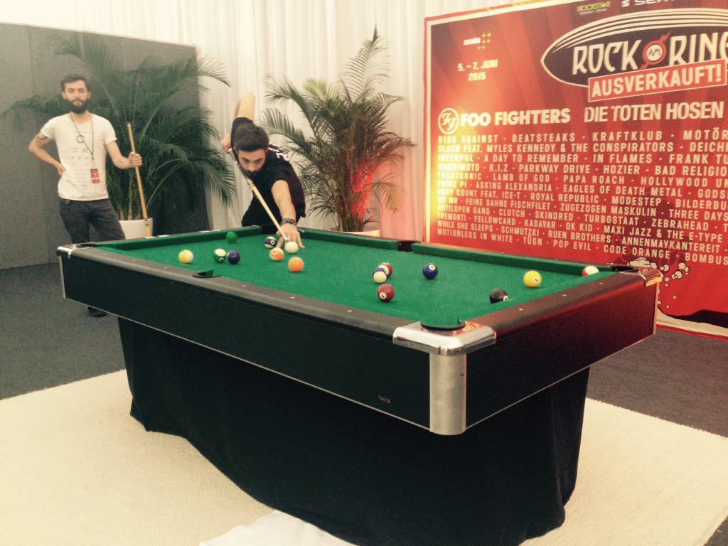 DailyCharlieB's tweet image. #charliebarnes with #kylesimmons