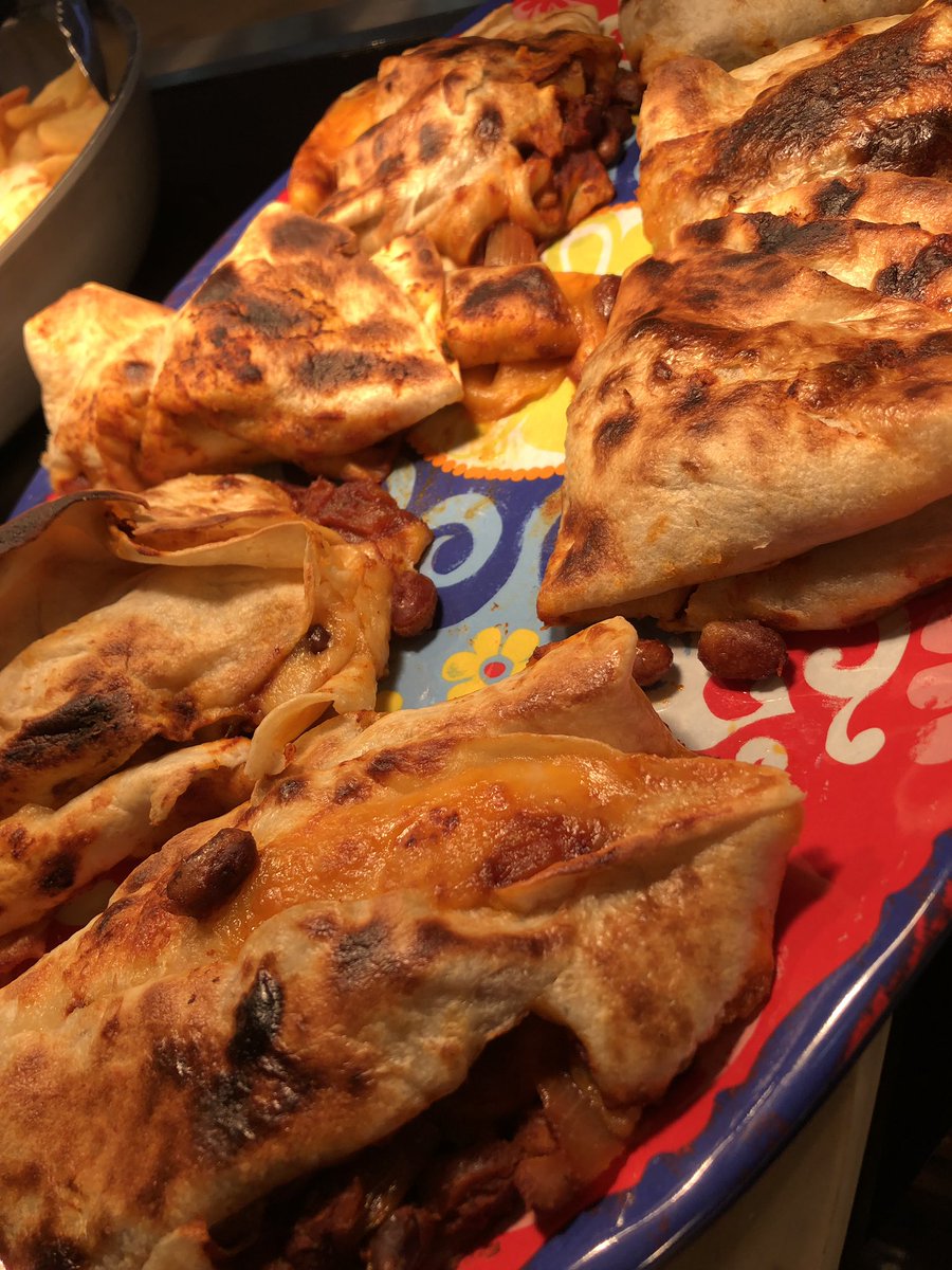 ChefEdwards68's tweet image. Got to love the Duck &amp;amp; Sea Bass today @racarter98 @LukeTipping1 @IndiesSodexo @Welly_Master @TimFurn 👨🏼‍🍳