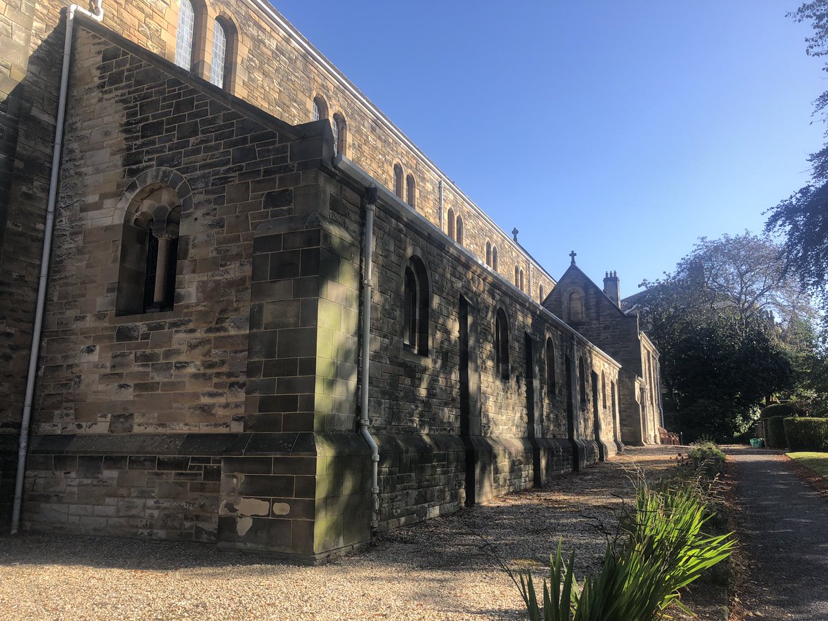 HDFireandSec's tweet photo. We are currently installing a new EMS wireless fire alarm system to this stunning old building. #wirelessfire https://t.co/D4Kbl5NXCk