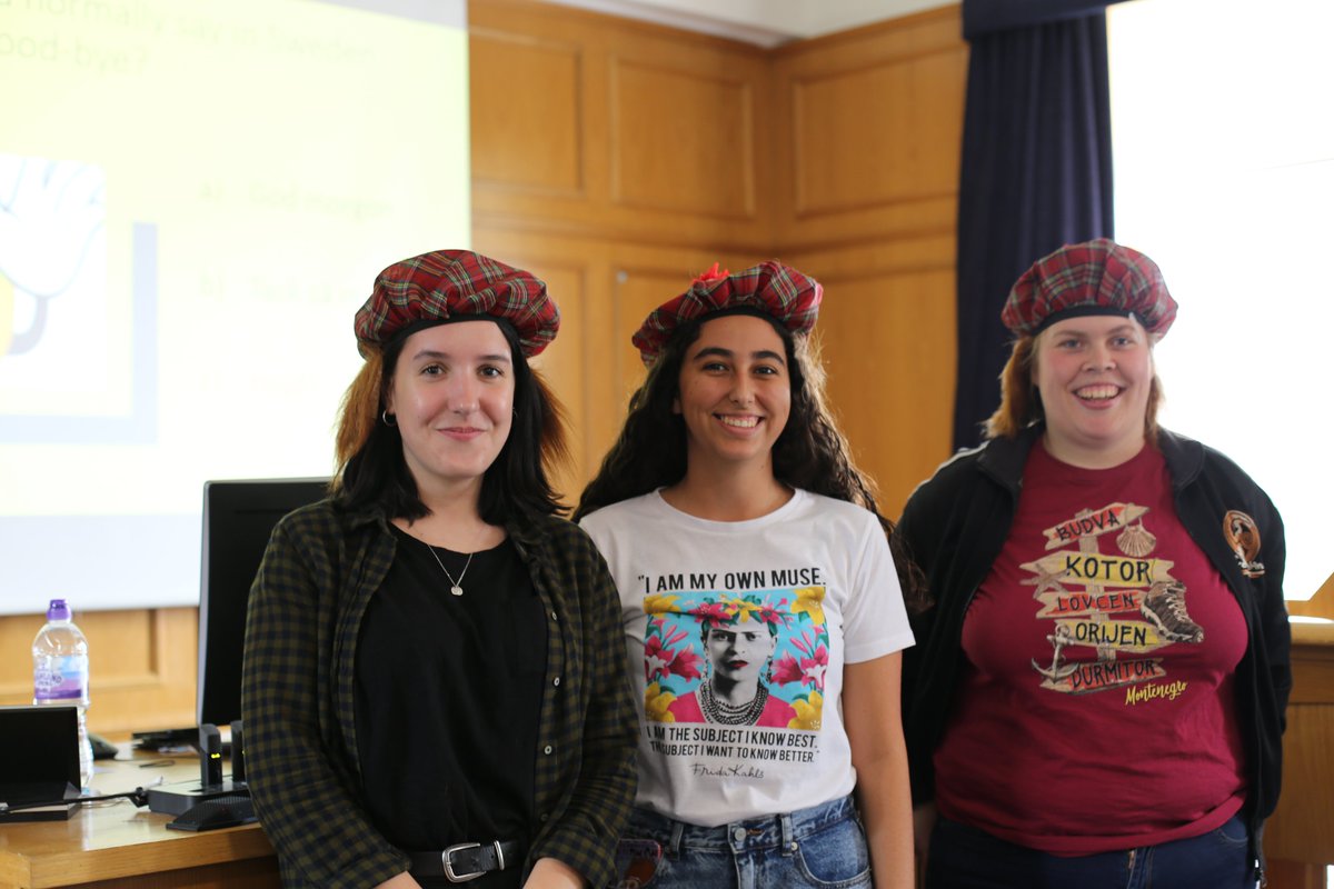 UoA_LLMVC's tweet photo. We invited our Modern Languages Students to take part in a quiz organised by LLMVC - here are some of the pictures taken during the event. Well done everyone! #studyalanguage #makeitabdn #languages #polyglot @abdnhispanists @GermanAbdn https://t.co/xTvGhgna3t
