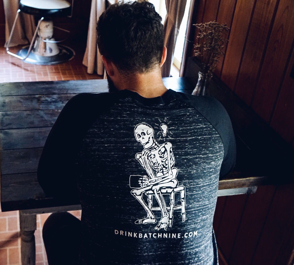 batchninecoffee's tweet photo. 💡 New “Thinker” 3/4 sleeve shirts are out today!

Nab one of these cool shirts today and you’ll get a free sample of Brazil Primavera with your purchase (today only!).

🔗: https://t.co/uh2I7eW96y https://t.co/6Sm6tVlgBA