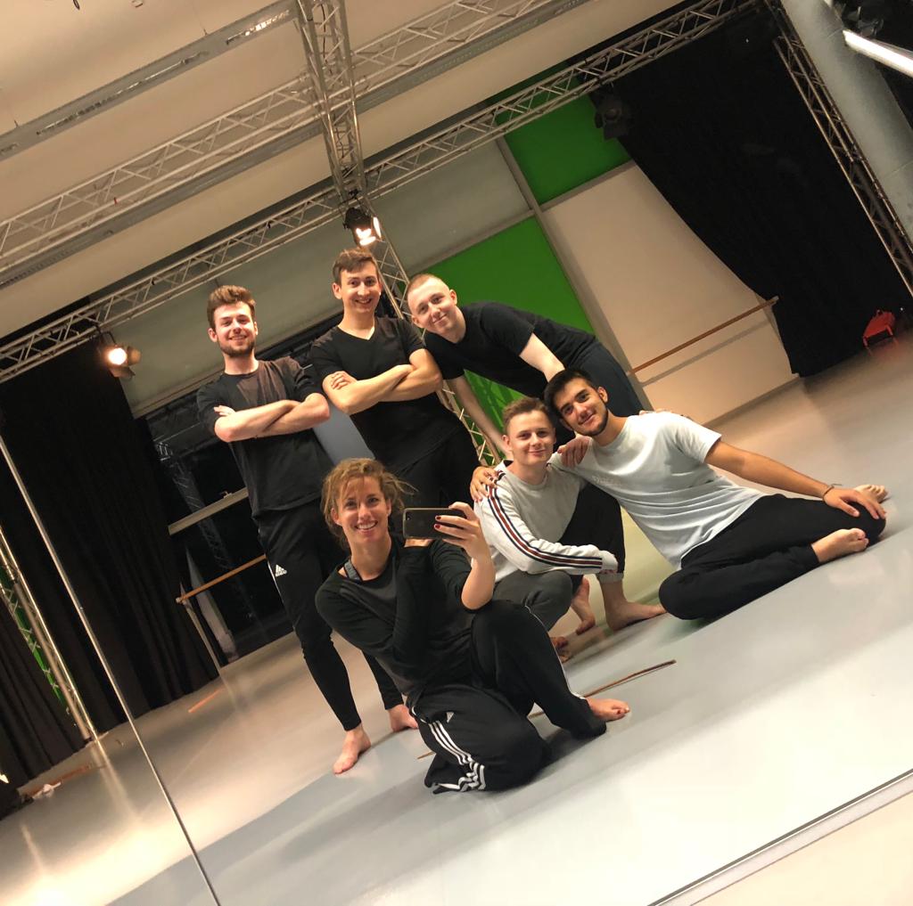 UoL_Dance's tweet photo. Proudly introducing the members of our all male dance company 2019 🕺Stay tuned for performance dates and the announcement of our new company name! @LSFPA_Lincoln
#dance #dancedegree #university #lincoln #drama #theatre #company #choreography #whyartmatters #malecompany https://t.co/TSaJUgm1Ur