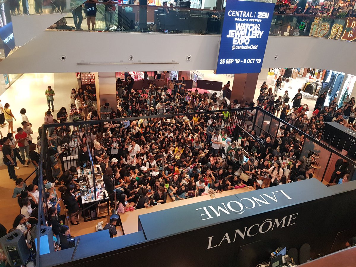 goodgxxod's tweet photo. ขอบคุณที่ยังเหมือนเดิม คิดถึงมากจริงๆ 
หลับบ้านกันดีๆนะคะ เจอกันใหม่นะทุกคน รักกกก~ 
#LancomeXก็อตบาส
#ก็อตอิทธิพัทธ์ 
#บาสเด็กอ้วนที่แท้จริง https://t.co/9i6xqFO5Jy
