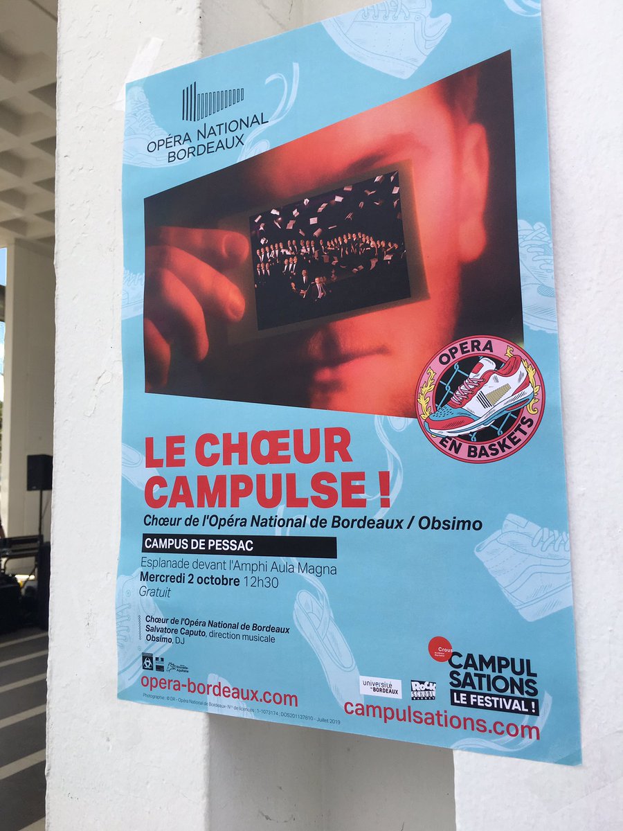 univbordeaux's tweet photo. Le campus de #Pessac s’est animé avec ce concert dans le cadre des #Campulsations @Crous_Bordeaux avec le chœur @orchestreONBA qui jouait avec le musicien @Obsimo_Music https://t.co/1CFWPgx7WT