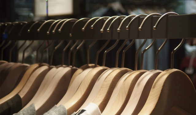 RREH1's tweet photo. Hear #SupplyChainHero Eileen Fisher speak with @MyTotalRetail regarding its use of IBM Order Management to help support their omnichannel strategy, while improving the customer experience. #WatsonSupplyChain https://t.co/jvl2jwIG3J https://t.co/0WYt7AYyLP