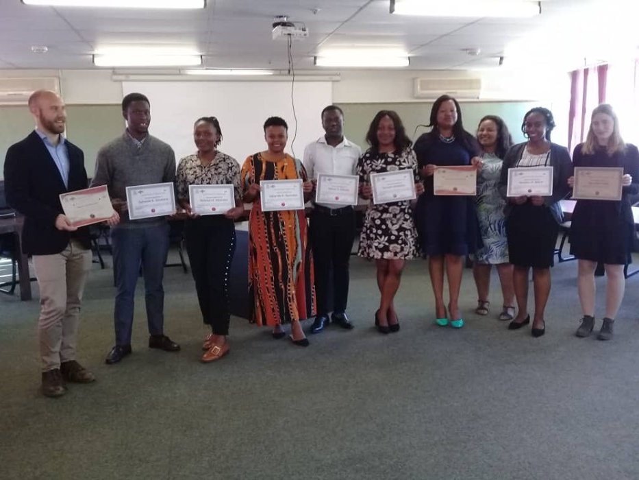 EswatiniU's tweet photo. We are really proud to award the first P.E.A.C.E. #volunteers for the completion of their volunteer service. You did a great job! These young people are now leading the way into the #future future and their personal success marks the success of the PEACE program. 
#eswatinifuture https://t.co/i5Htgz65xD