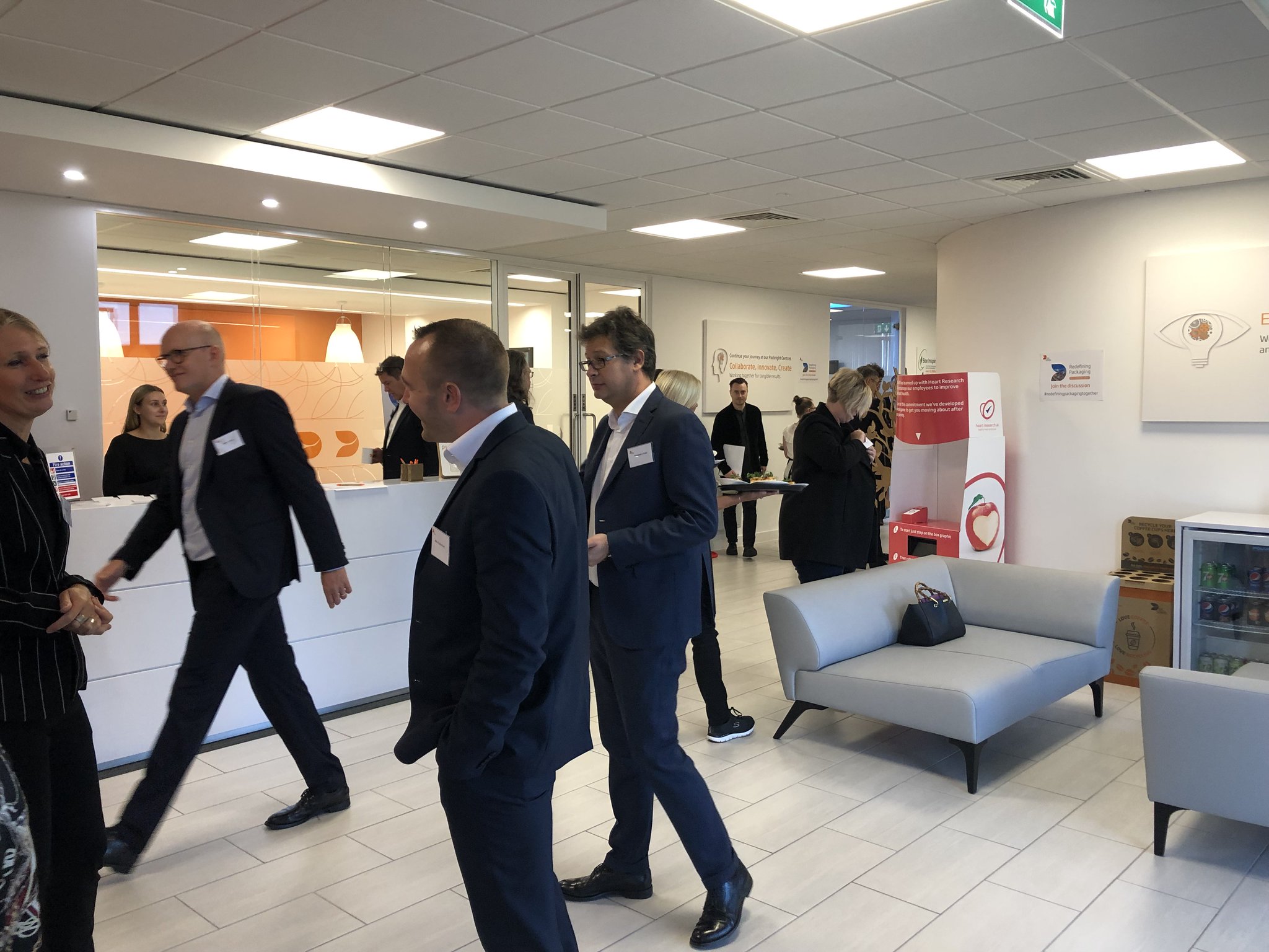 Ds Smith On Twitter At The Redefiningpackaging Event Bringing Together Industry Leaders At Our Impact Centre In Fordham Exploring The Role Of Packaging In A Circular Global Economy Let S Do This