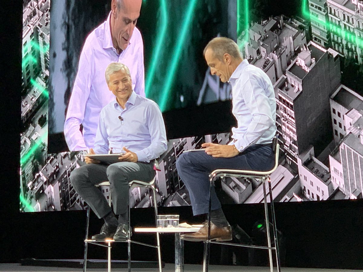 frichard_msft's tweet photo. Inspiring keynote and discussions at Barcelona #innovationsummit #LifeIsOn. Thanks to Jean Pascal Tricoire and Jean Philippe Courtois. Accelerating #DigitalTransformation https://t.co/9xBzKoGVYw