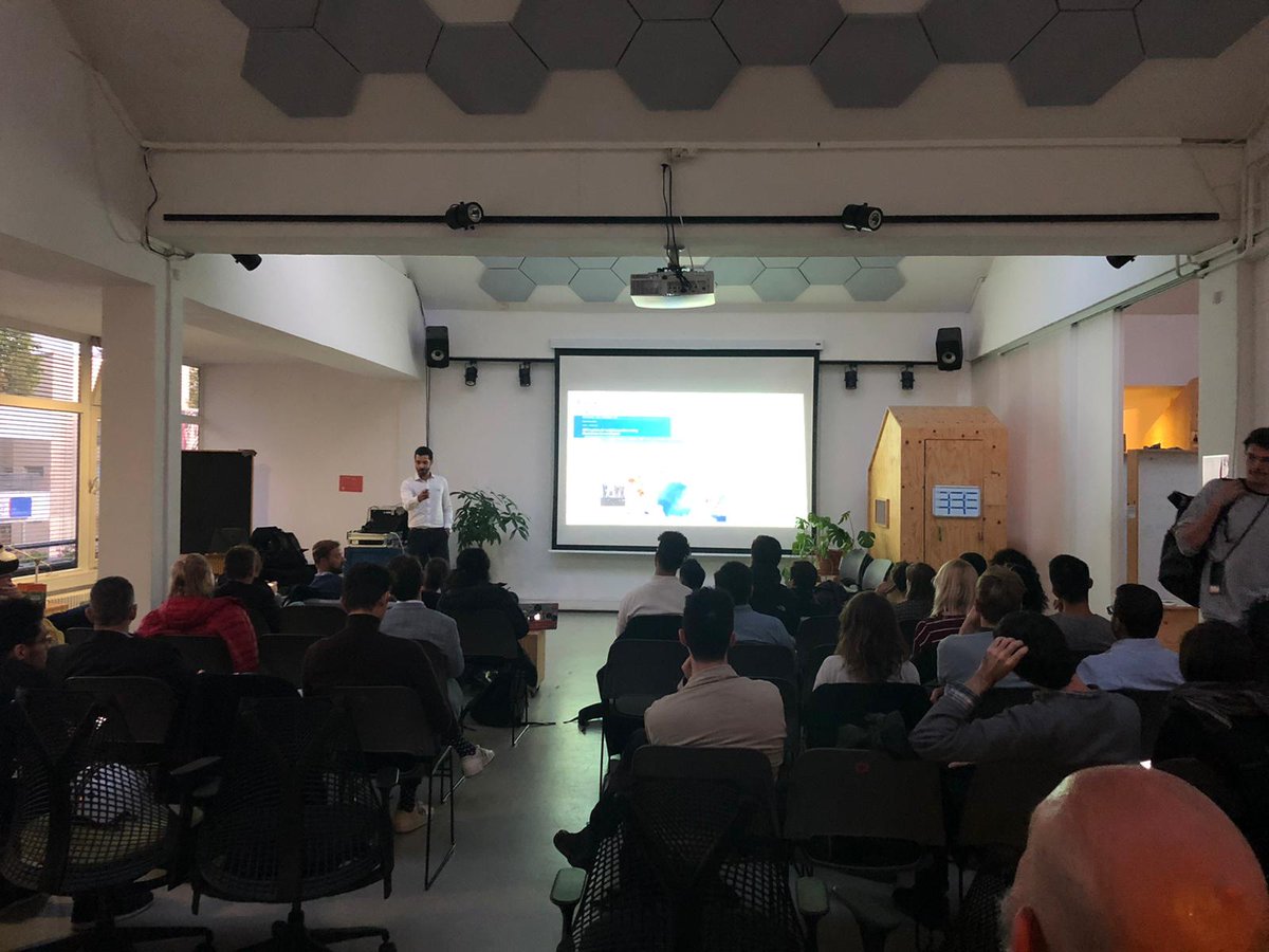PositiveBlock's tweet photo. Our 6th #Meetup #blockchain for Social Good #berlin just started! Today we are talking about the #healthcare market. @LucasZgr from #positiveblockchain is kicking it off with style! https://t.co/5bk2eef3vr