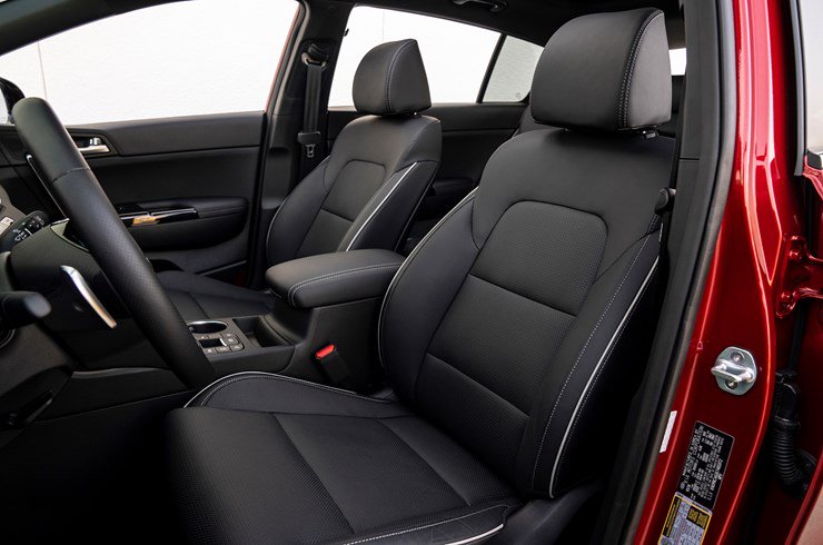 We're falling for all the new vehicles we've got on the lot! Shop our new inventory now: bit.ly/2MTl73v