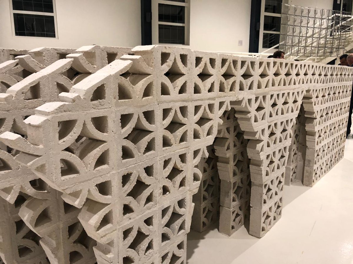 ZainJo's tweet image. جانب من أعمال المصممين في الأردن بالاضافة الى الأعمال الحرفية، ضمن تحضيرات الاطلاق الرسمي ل أسبوع عمّان للتصميم في هنجر راس العين تحت عنوان &quot;احتمالات&quot;.
#أسبوع_عمّان_للتصميم
#ADW2019
#AmmanDesignWeek #Amman #Jordan