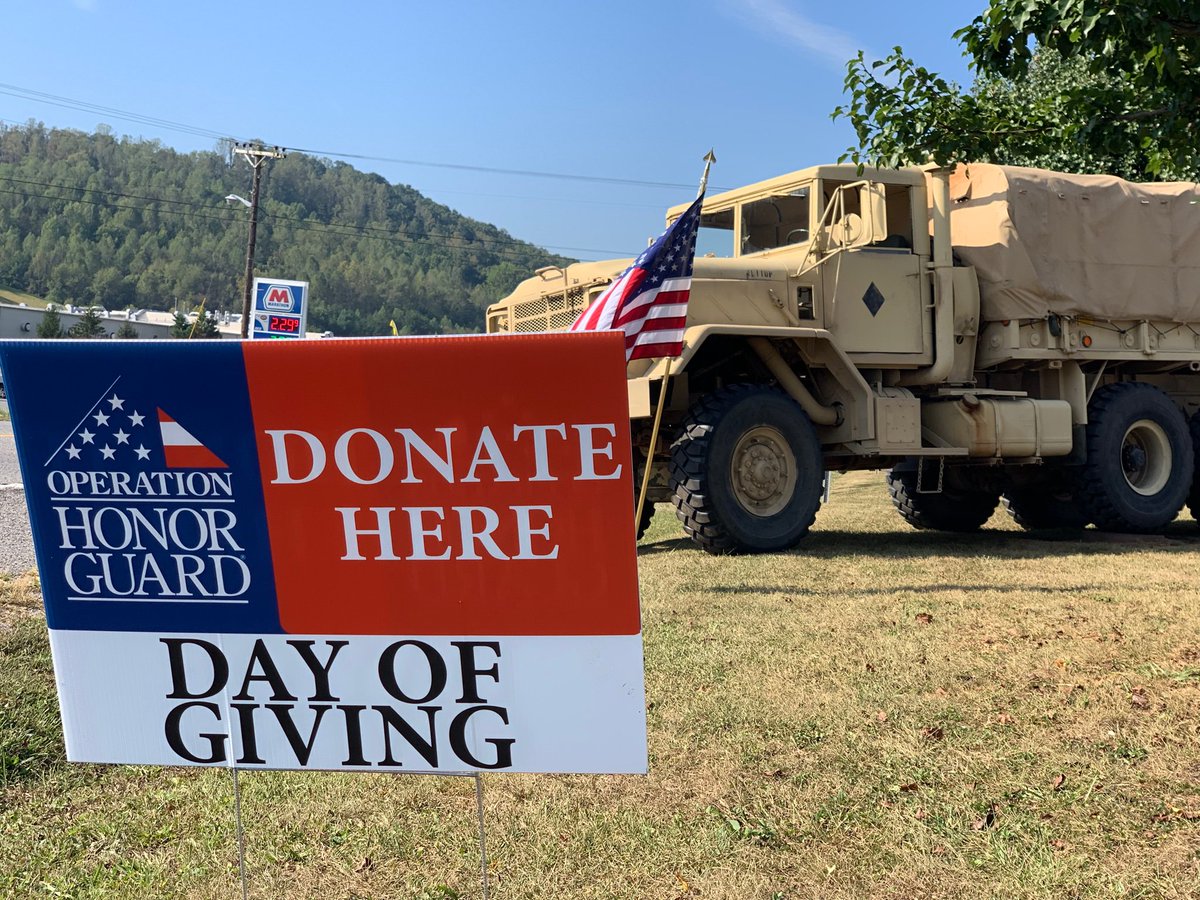 ErinBarnettNews's tweet photo. If you’re in the Claiborne county area, come see us!! We are at the Claiborne-Overholt Funeral Home.
Go to https://t.co/Ko8vVYJQhW to see how you can join in on #OperationHonorGuard https://t.co/LgZPWFcgR2